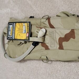Camelbak Maximum Gear, ThermoBak 3L, BRAND NEW WITH TAGS, camo color